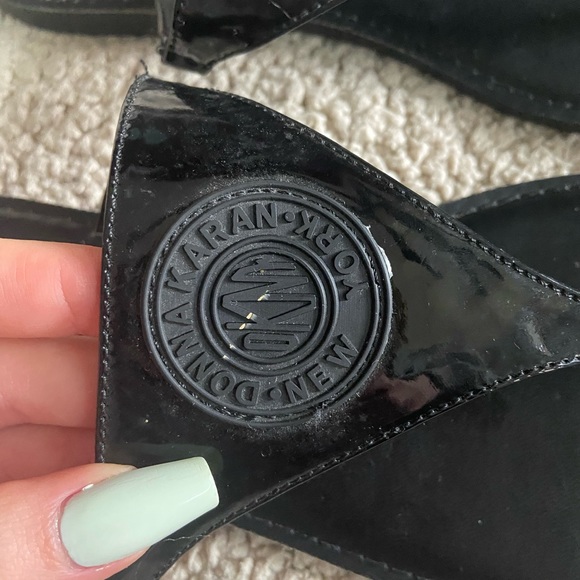 🔸 DKNY 🔸 black sandals - Picture 6 of 6